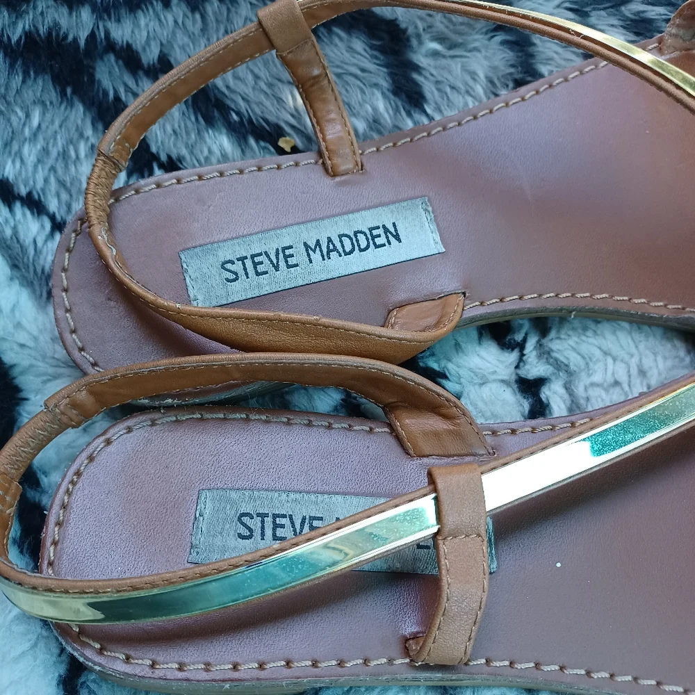 STEVE MADDEN WOMEN SANDAL - Picture 8 of 11